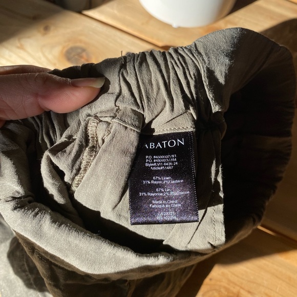 Vintage Babaton Olive Linen Shorts - Picture 5 of 5